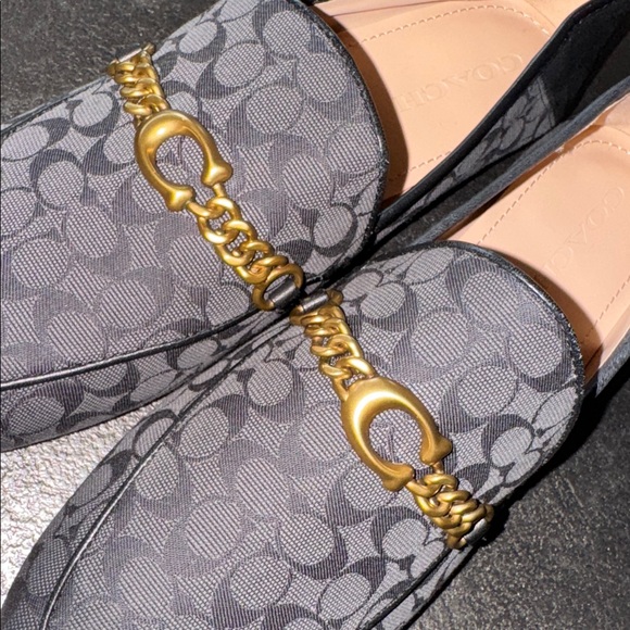 COACH Signature C Chain Helena Loafers - Picture 9 of 9